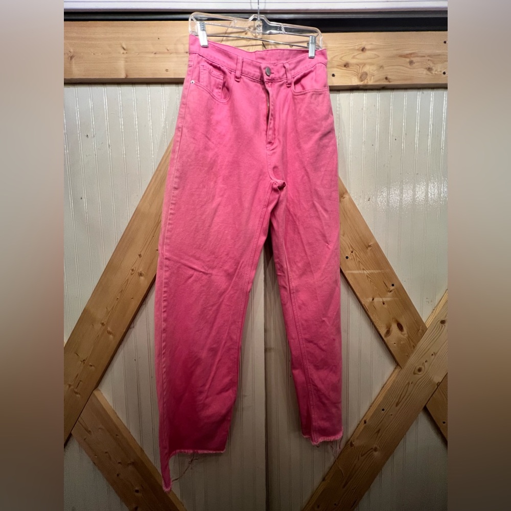 pink jeans